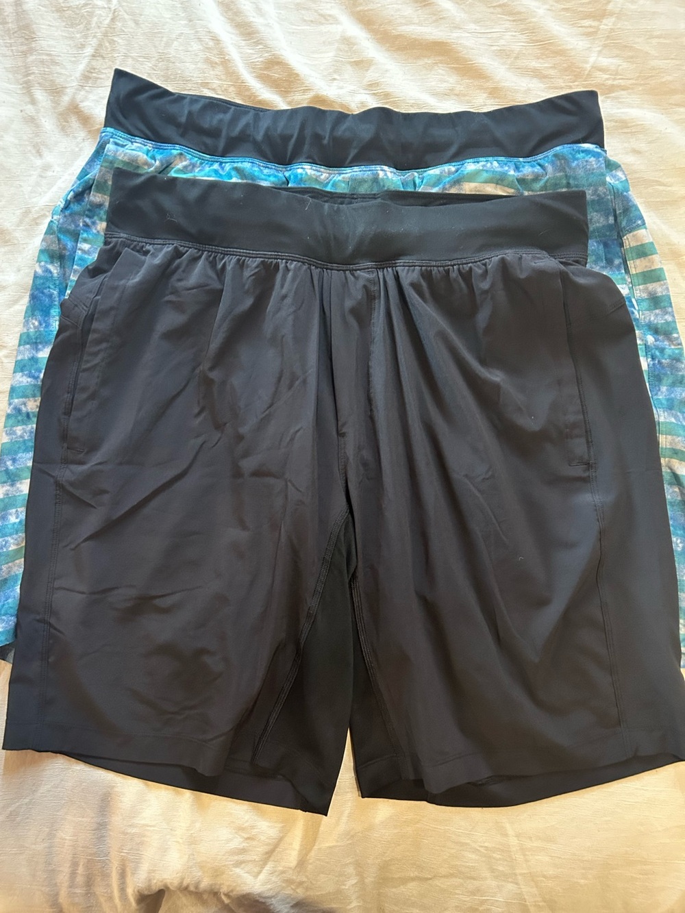 SET OF 2 Men’s Lululemon athletica shorts with liner
